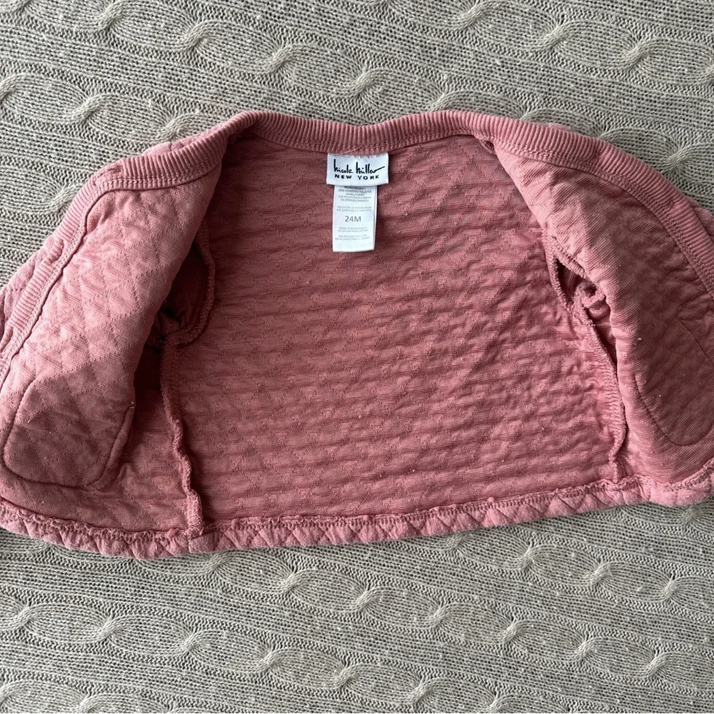 EUC Nicole Miller Baby Girl 3pc Quilted Jacket Set, Dusty Rose Bows, 24 Months